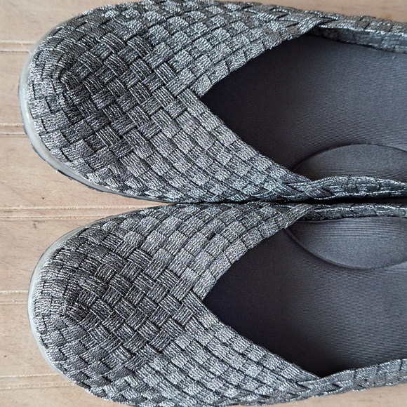 Zee Alexis Spice Woven Comfort Memory Foam Walking Metallic Silver Gray Slip On - Picture 3 of 8